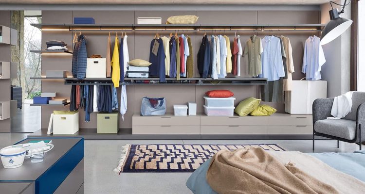 Your Fitted Wardrobe Guide: Top Tips & Designs